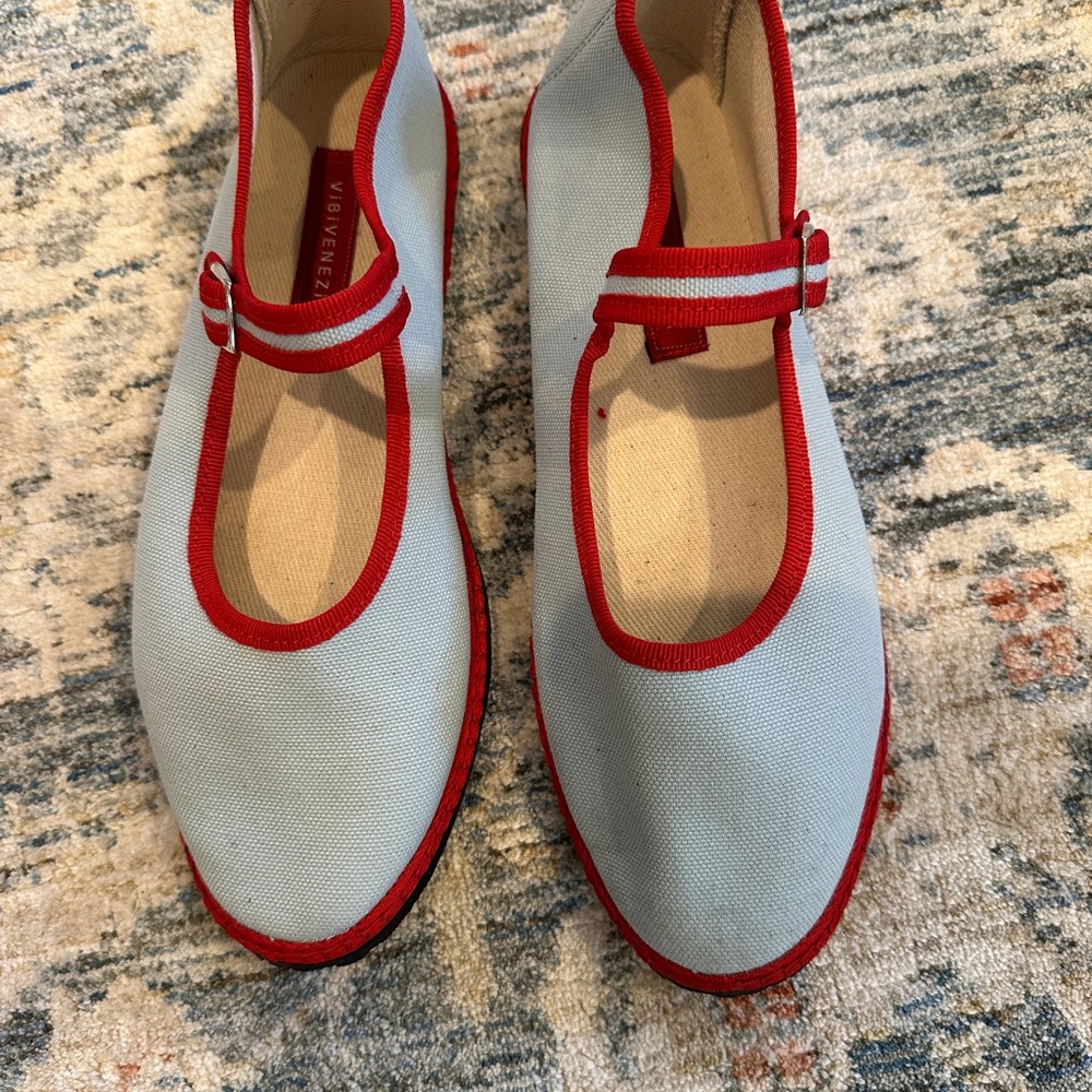 ViBi VENEZiA Red and Blue Mary Jane Flats 38